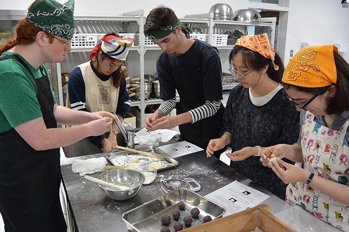 Japanese Confectionery Making