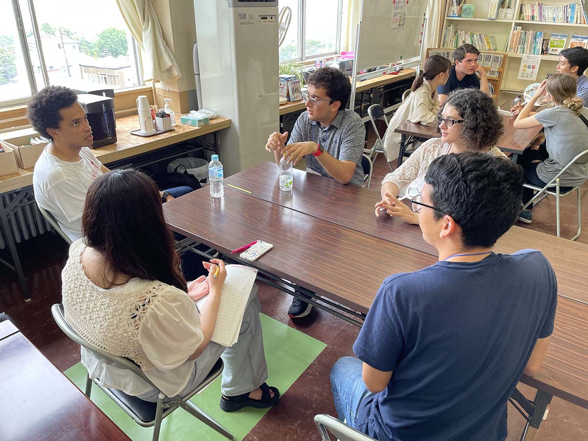 Japanese Language Table